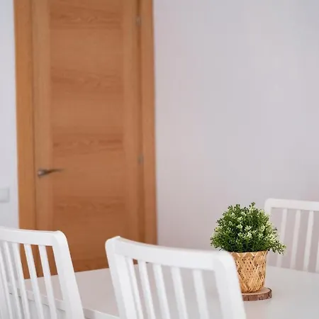 La Casina De Leo Y Mia - Centro De 6p - Wifi - Vut-3398-as *